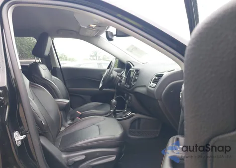 2020 Jeep Compass Limited 4X4 from USA, damaged, VIN 3C4NJDCB1LT233447